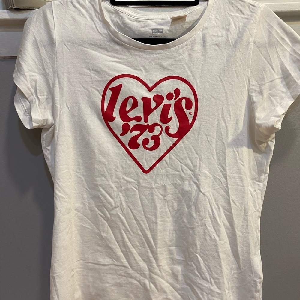 LEVIS HEART LOGO SHIRT - Picture 4 of 5